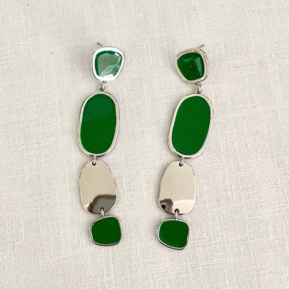 paparazzi Jewelry - 2/$10 All Out Allure earrings - Mint green & White- Paparazzi, NEW